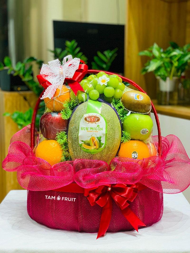 QUÀ TẶNG GIỎ HOA QUẢ NHẬP - Sự Lựa Chọn Hoàn Hảo Cho Mọi Dịp